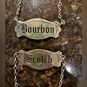 Silvertone Label Chains for Home Party Supplies